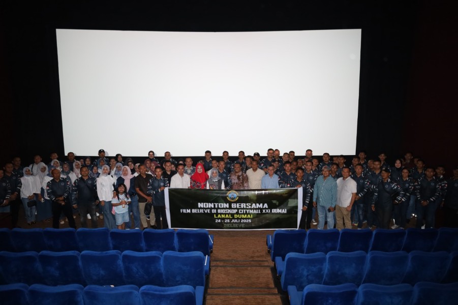 Nobar Film Beliave Bersama Lanal TNI AL, Ini Kesan Pelindo Dumai