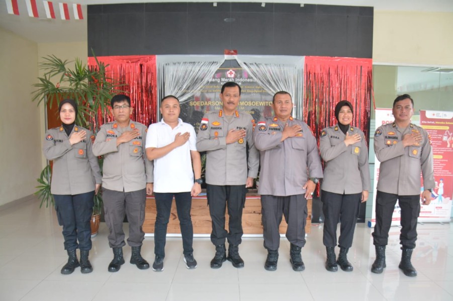 Sempena HUT Humas Ke-72, Polda Kepri Dan Polresta Barelang Gelar Bakti Sosial Donor Darah