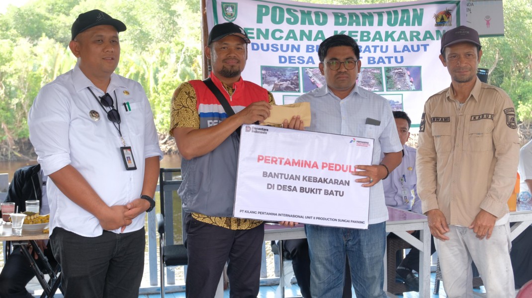 Salurkan Bantuan Korban Kebakaran, Bukti Kilang Pertamina Sungai Pakning Peduli Sesama