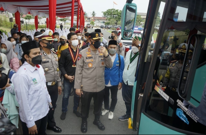 ‘Mudik Kebangsaan’ Kolaborasi Polda Riau dan Cipayung Plus, Berangkatkan 200 Masyarakat Mudik Lebaran Gratis
