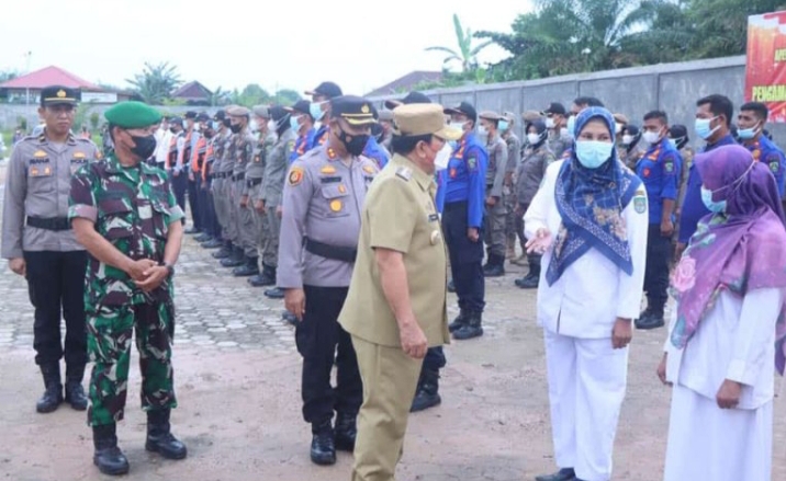 Bupati Rohul Bersama Kapolres Memimpin Gelar Pasukan Operasi Lilin Lancang Kuning 2022-2023