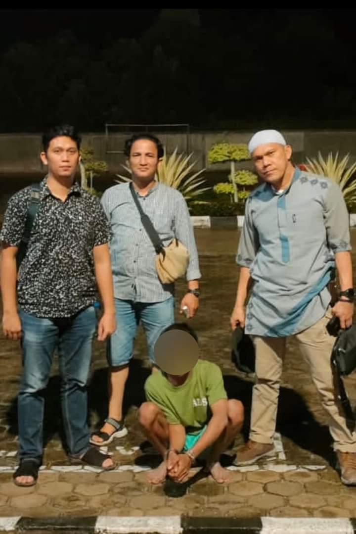 Personil Sat Resnarkoba Polres Rohul Amankan Pemilik Sabu 2,42 Gram Di Kabun