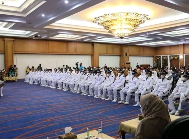 Bupati Rohul H Sukiman Resmi Melantik Kades Terpilih Periode 2022-2028