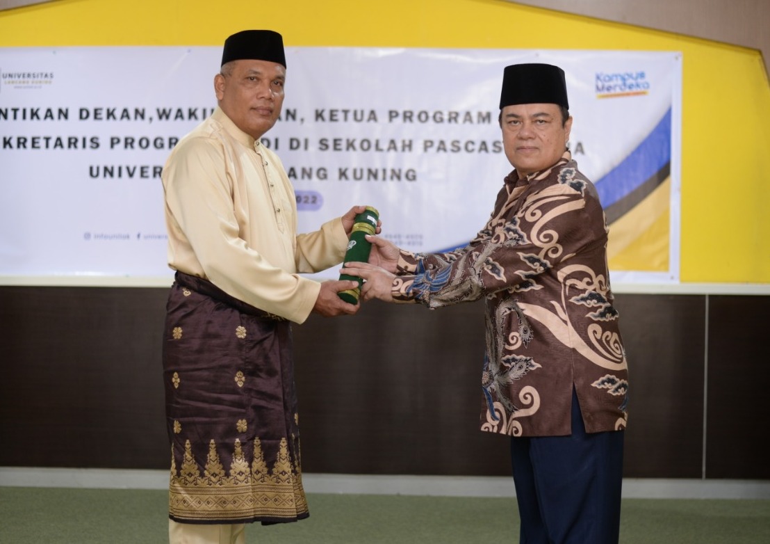 Sah..! DR.Adolf Bastian S.Pd, M.Pd Resmi Dilantik Jadi Dekan Sekolah Pasca Sarjana UNILAK